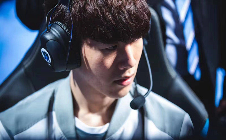 不断调整 不断调整