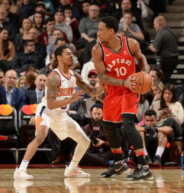 而这背后也 而这背后也