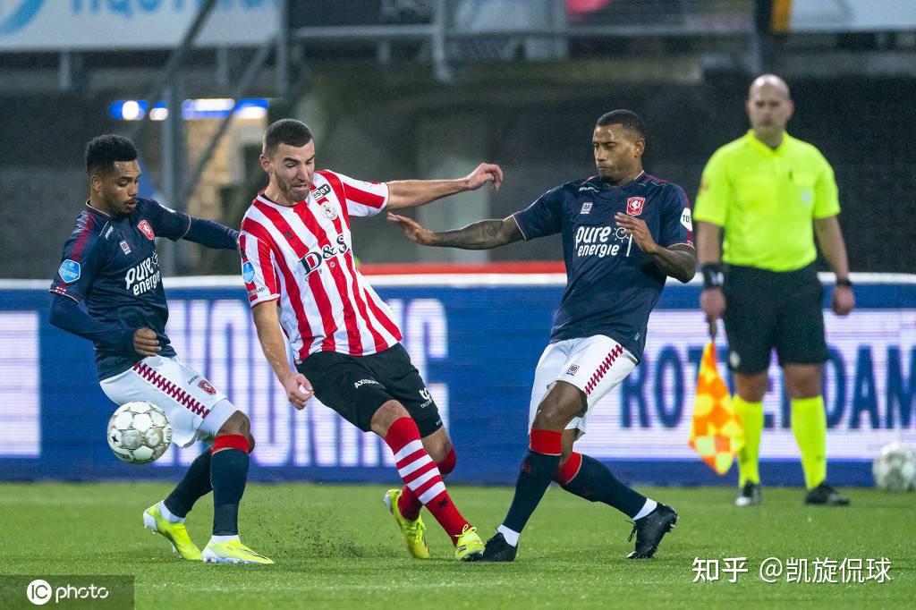 更引人注目 更引人注目