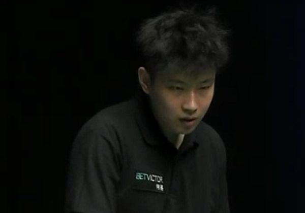 育星光熠熠 育星光熠熠