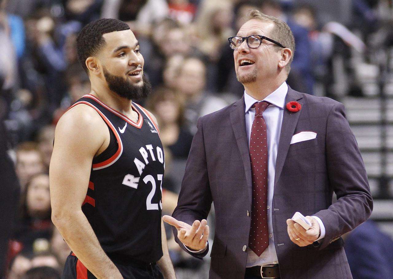 中常常依靠 中常常依靠